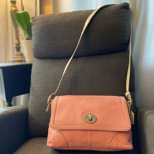 ‼️SOLD‼️Coach Purse be